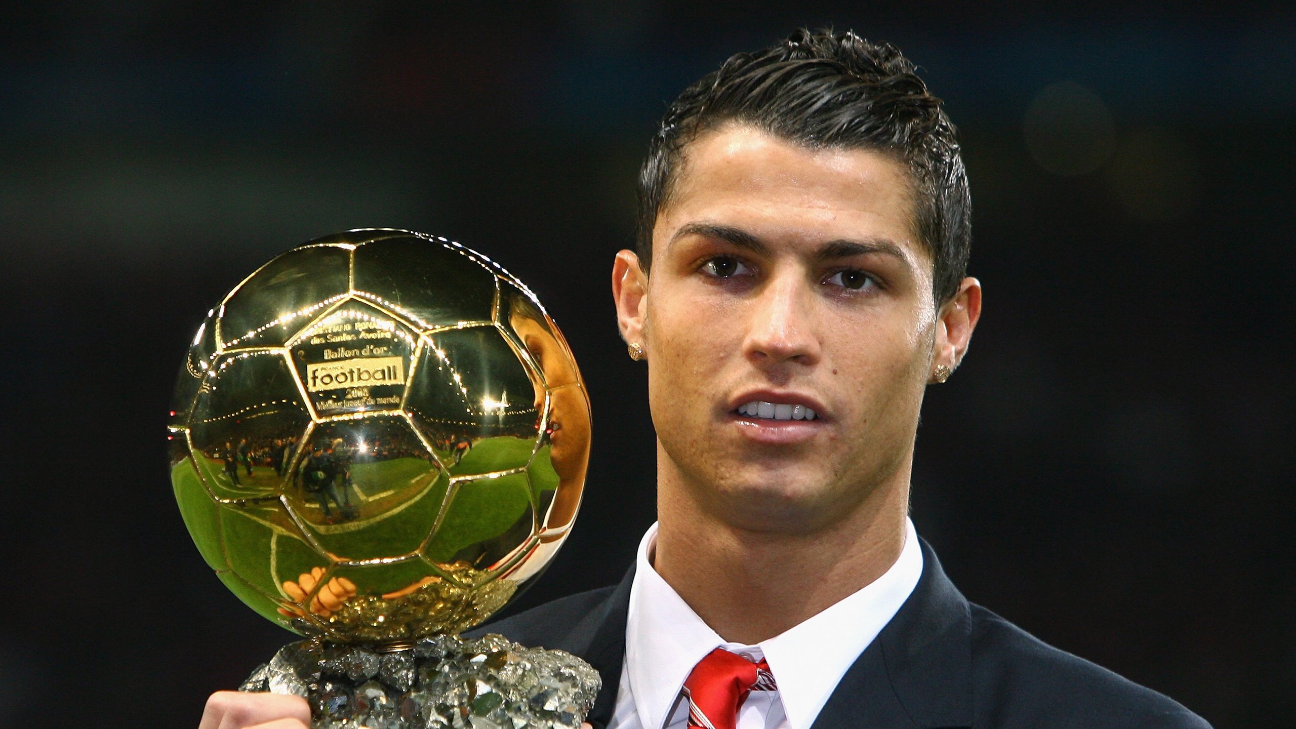 山东泰山迎来好消息，一人回归、一人离队，代理主帅唐田坦言实在